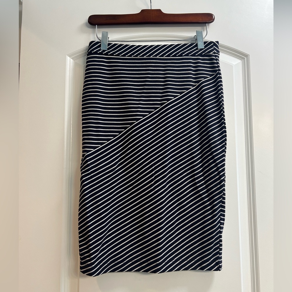 Banana Republic pencil skirt- 0P